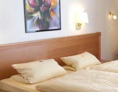фото отеля Hotel-Pension Petersen