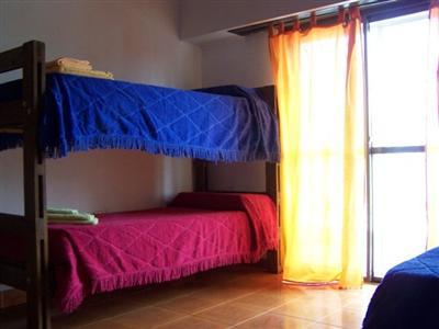 фото отеля Hostel Tojuntos Neuquen