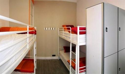 фото отеля Hostel B&B&B