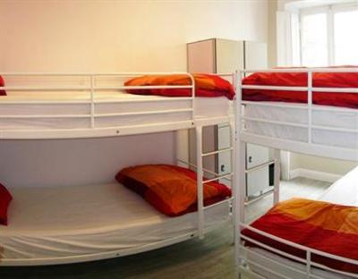 фото отеля Hostel B&B&B