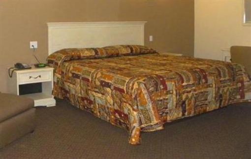фото отеля Harbor Inn and Suites