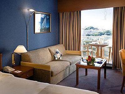 фото отеля Novotel Cannes Montfleury