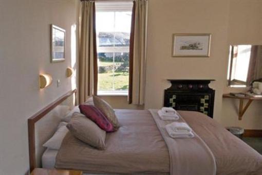 фото отеля The Fox & Hounds Inn Whitby
