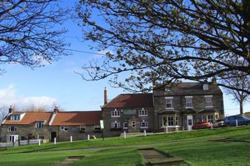 фото отеля The Fox & Hounds Inn Whitby