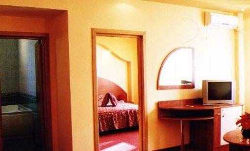 фото отеля Yaky Hotel Pitesti