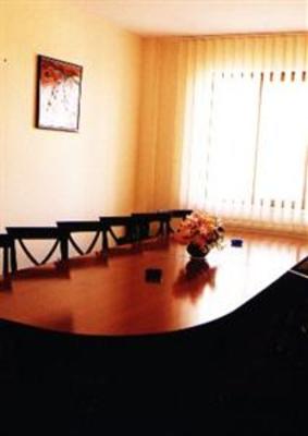 фото отеля Yaky Hotel Pitesti
