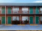 фото отеля Trade Winds Motel Grand Prairie