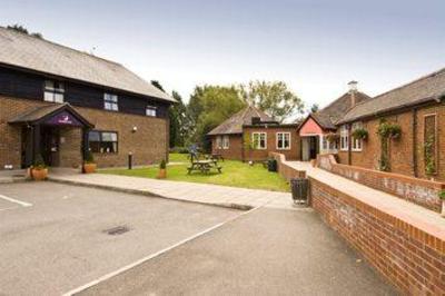 фото отеля Premier Inn Farnborough