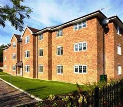 фото отеля SACO Apartments Farnborough