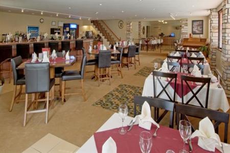 фото отеля Econo Lodge Miramichi