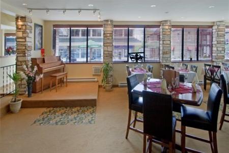 фото отеля Econo Lodge Miramichi