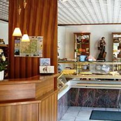 фото отеля Mosel Hotel Burg Cafe Alken