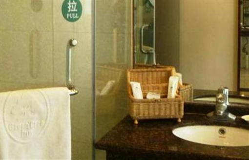фото отеля GreenTree Inn Suzhou Shengli Road Business Hotel