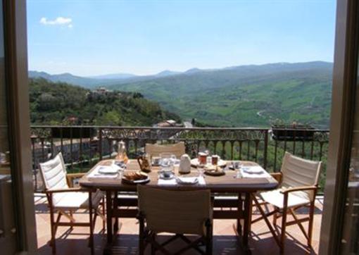 фото отеля Palazzo Zampaglione B&B