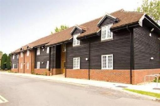 фото отеля Premier Inn Woking
