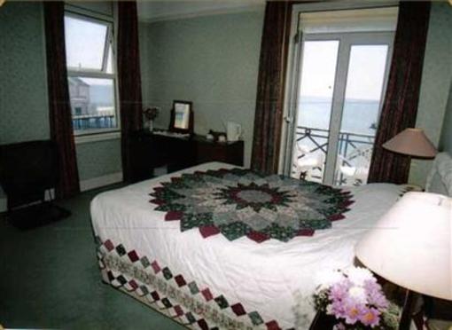 фото отеля The Royal Hotel Bognor Regis