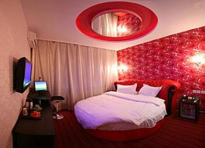 фото отеля Zhuoyue Express Hotel Harbin Shizi Street