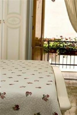 фото отеля Hotel Sant'Ercolano Perugia