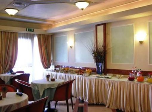 фото отеля Motel Regal