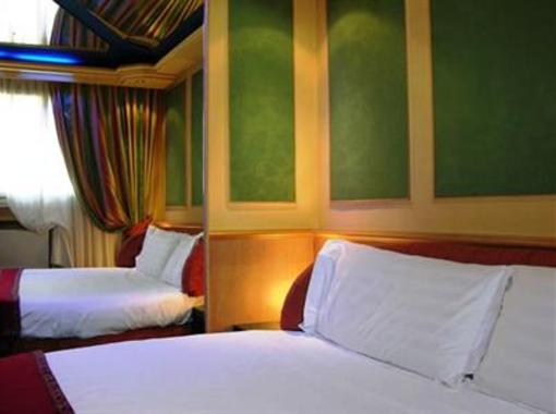 фото отеля Motel Regal