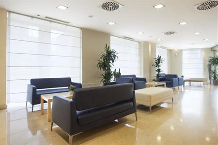 фото отеля Holiday Inn Milan - Garibaldi Station