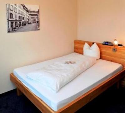 фото отеля Hotel Lenzburg
