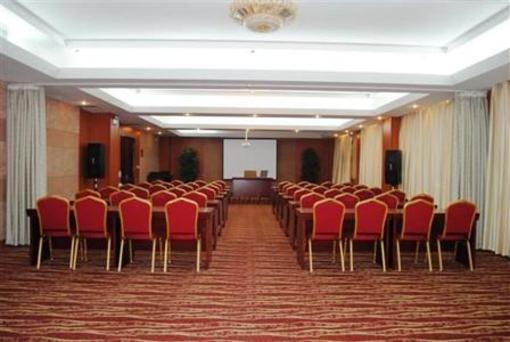 фото отеля Jining Seven Star Holiday Inn