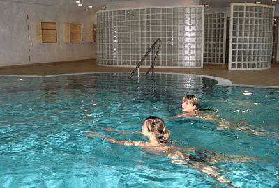 фото отеля Sporthotel Am Stadtpark Chemnitz
