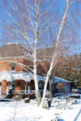 фото отеля Country Doll House Bed & Breakfast