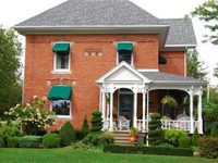 Country Doll House Bed & Breakfast