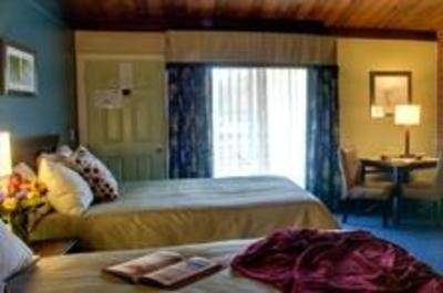 фото отеля Inn At Deep Creek