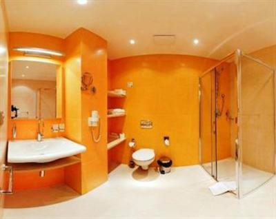 фото отеля EA Hotel Atrium