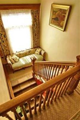 фото отеля Lathrop House B&B