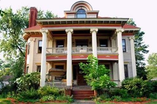 фото отеля Lathrop House B&B