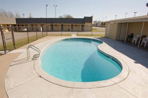 фото отеля Americas Best Value Inn Giddings