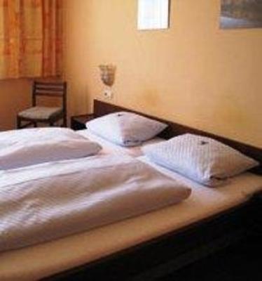 фото отеля Donauhotel Hotel Garni