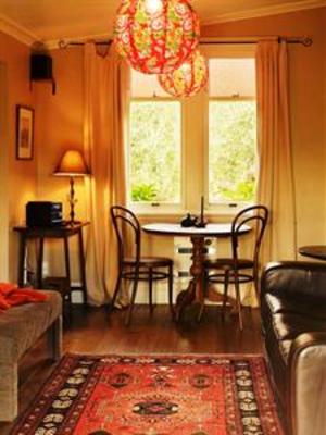 фото отеля Big Tom's Cottages