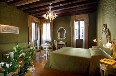 фото отеля Palazzo Guardi