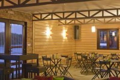 фото отеля San Art Floating Hostel