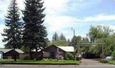 фото отеля Rainbow Lake Lodge