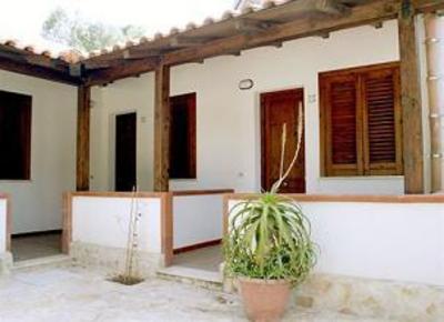 фото отеля Villaggio Egad Appartamenti Favignana