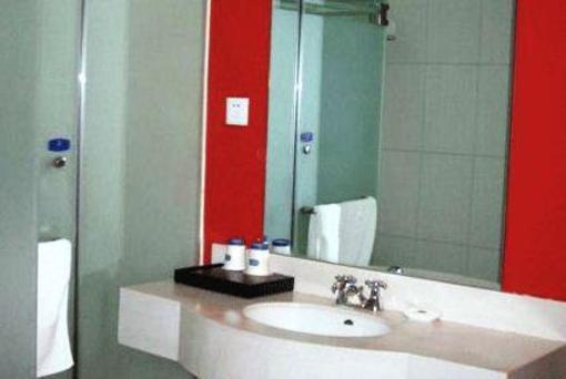фото отеля Hanting Express Hangzhou Wenyi Road