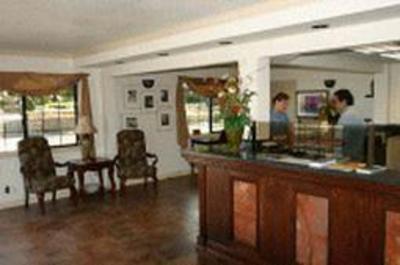 фото отеля Lake View Lodge Lee Vining