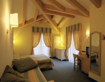 фото отеля Hotel Du Lac Molveno