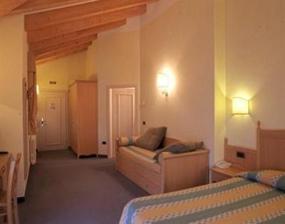 фото отеля Hotel Du Lac Molveno