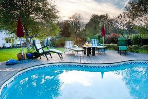 фото отеля Homesdale Hotel Little Hallingbury