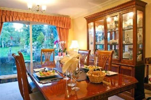 фото отеля Homesdale Hotel Little Hallingbury