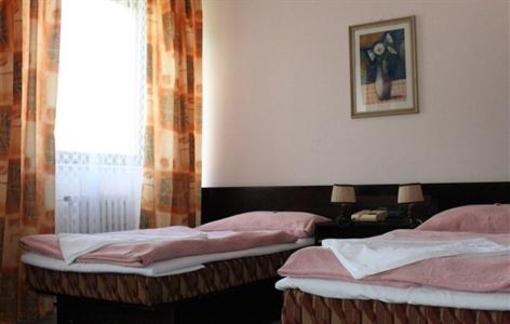 фото отеля Hotel Merkur S.R.O.