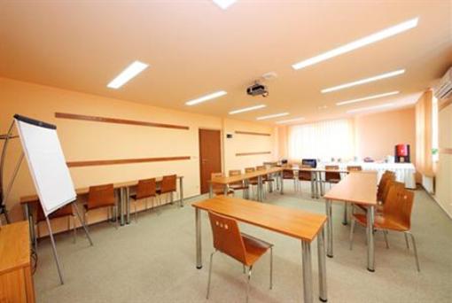 фото отеля Hotel S-centrum Benesov