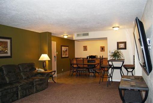 фото отеля Fairmont Hot Springs Resort Anaconda